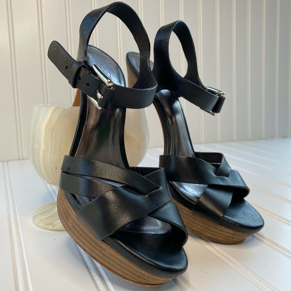 Coach Black Buckle High Heel Pumps Women’s Size 7 - Picture 3 of 7